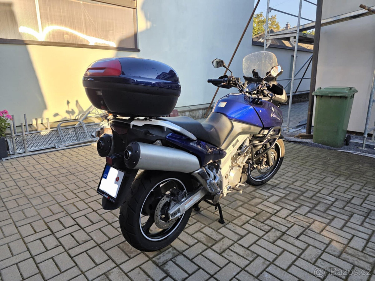 Suzuki DL1000 V-Strom 2004 - 4
