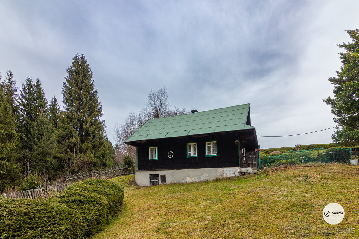 Roubená chalupa s pozemky o výměře 21.245m2 v obci Morávka - - 4