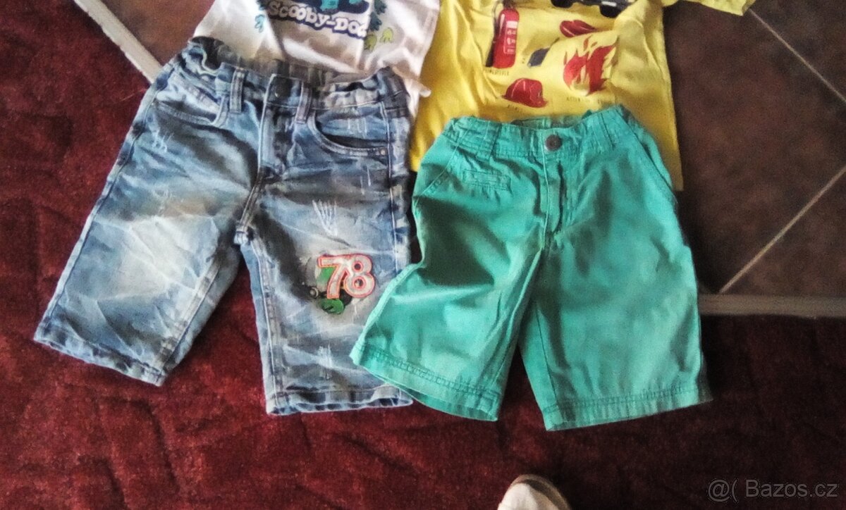 Chlapecké trička a kraťasy vel. 128 - 4