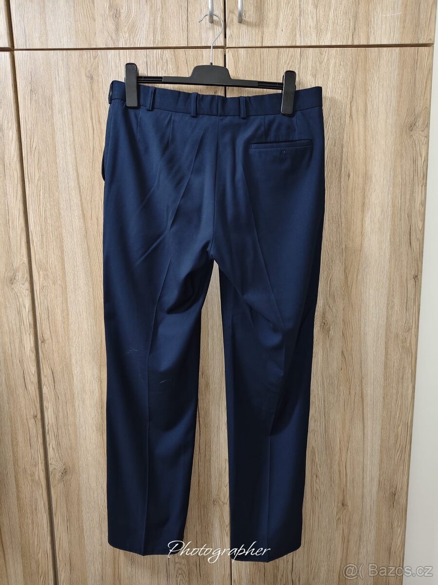 Oblek značky Koutný Prostějov - 4