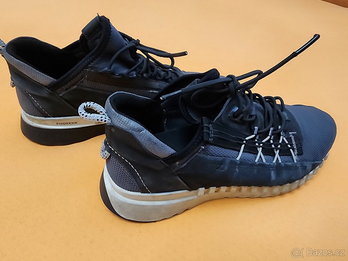 Ecco chlapecké černé botasky vel. 37 - 4