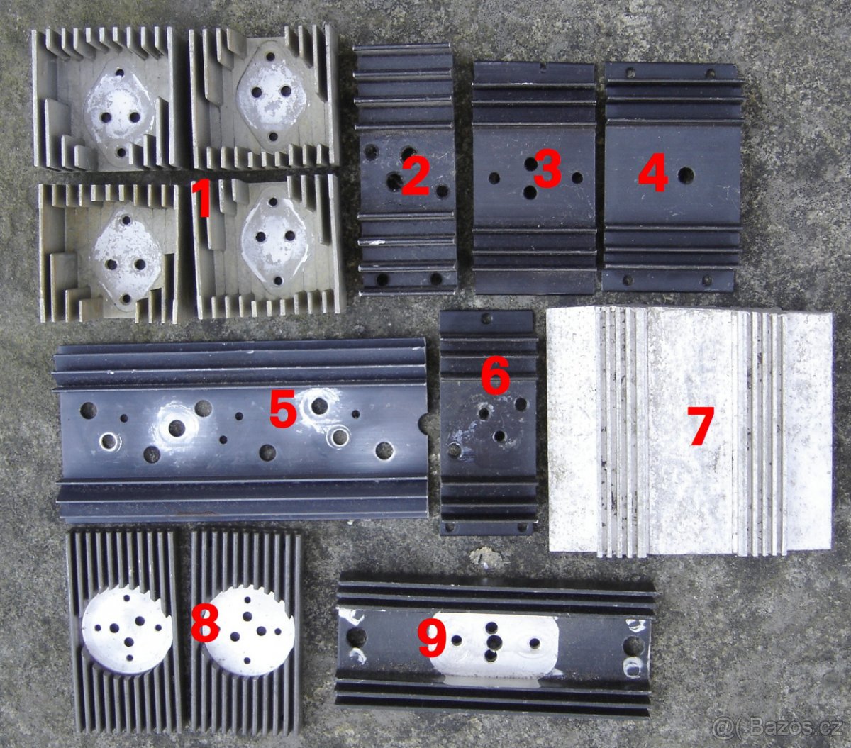 Elektrolyty, chladiče, desky - 4