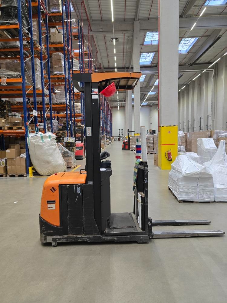 Skladová technika - 4