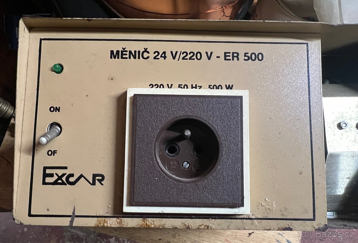 Měnič 24V/230V - 4