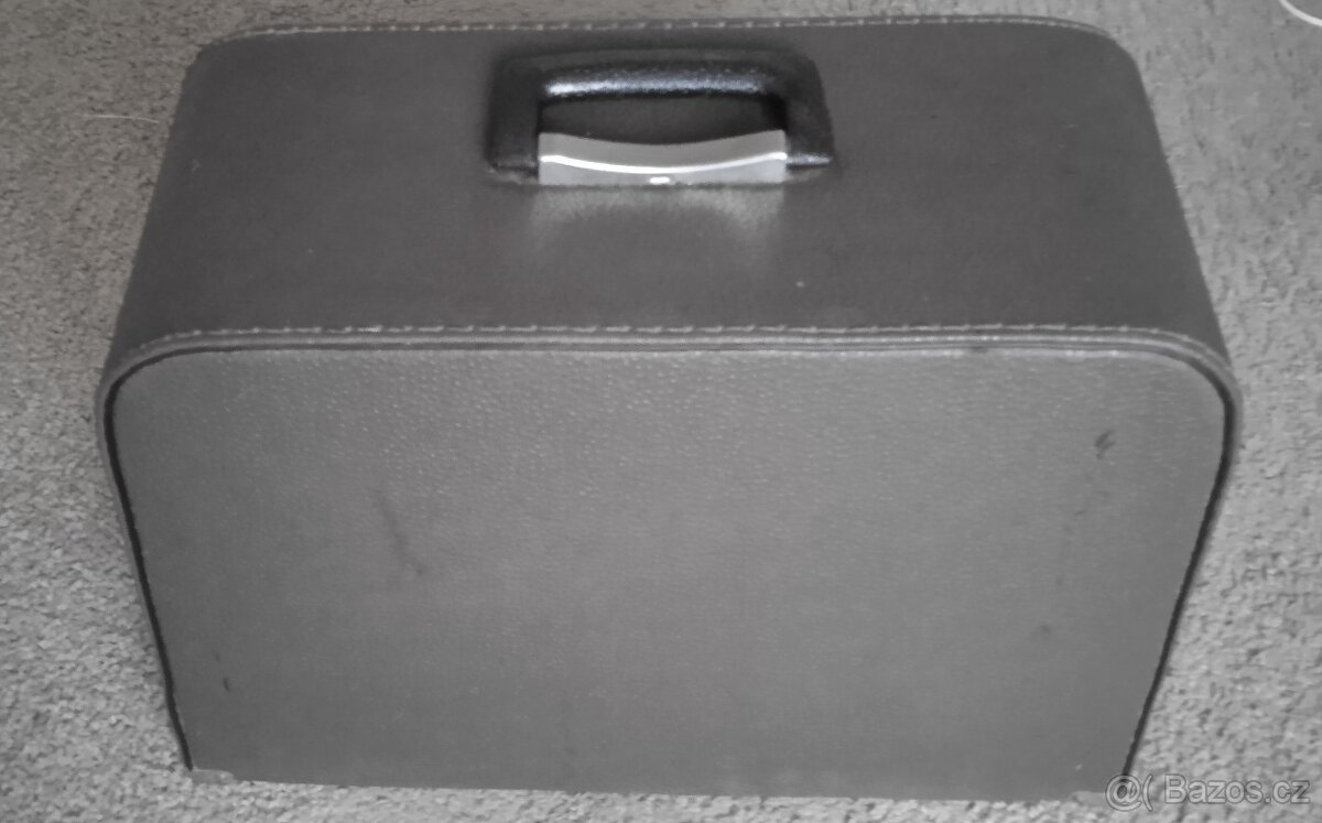 Šicí stroj PREDOM Lucznik 438 - 4