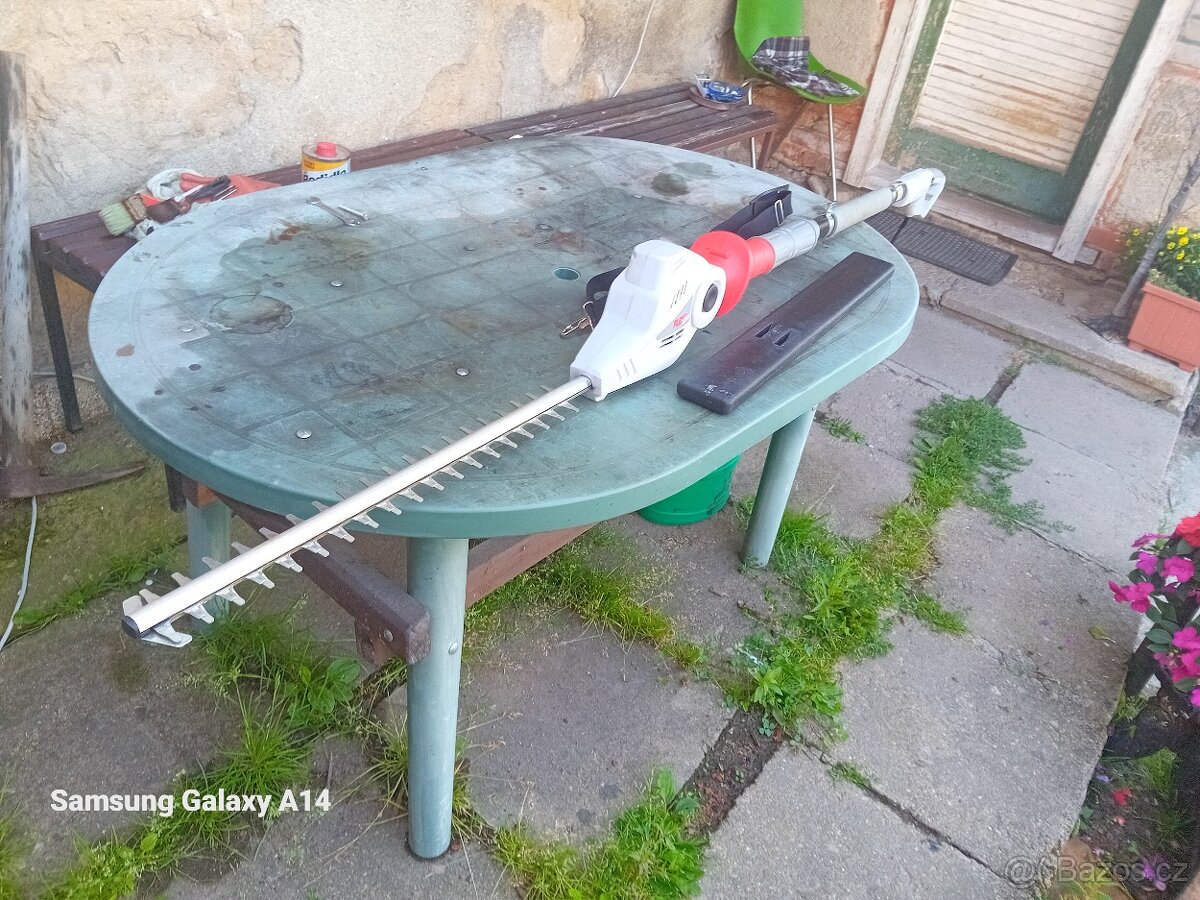 Nůžky na živý plot - 4