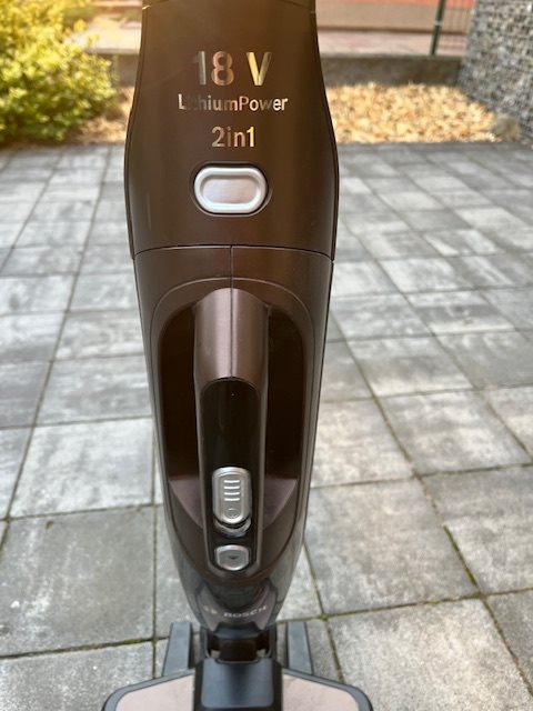 aku vysavač BOSCH - 4