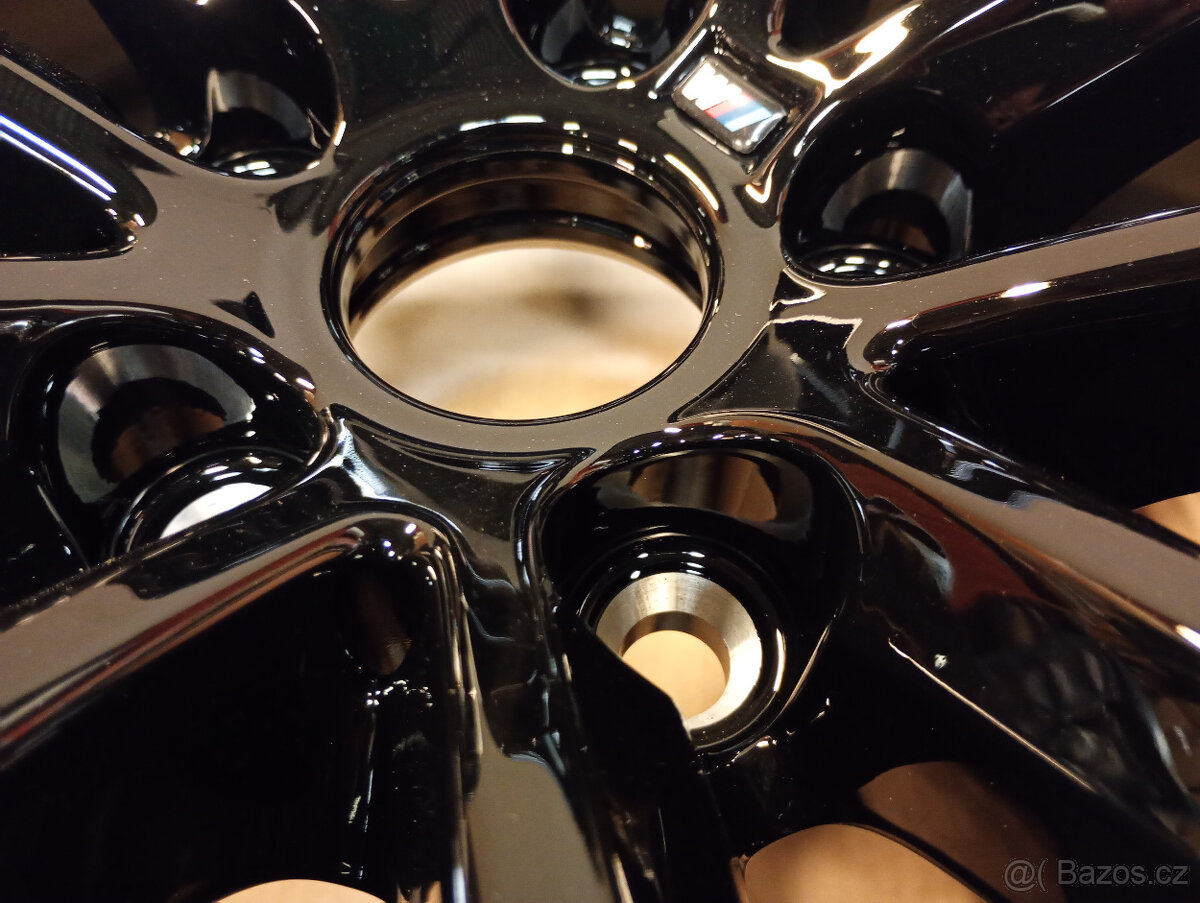 Originální sada disků R18 pro BMW G30 G31 styling 662M - 4