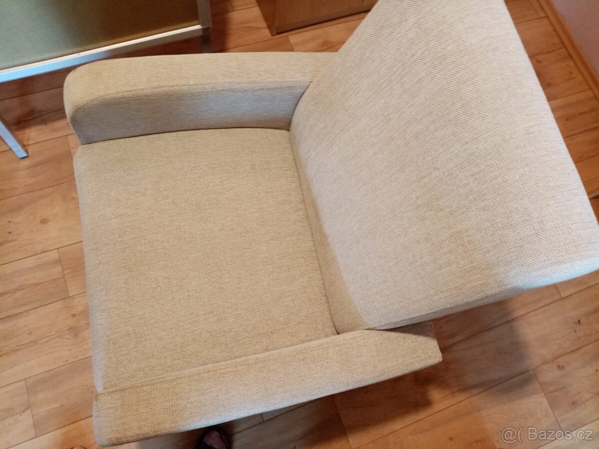 Křesílko béžové - 4