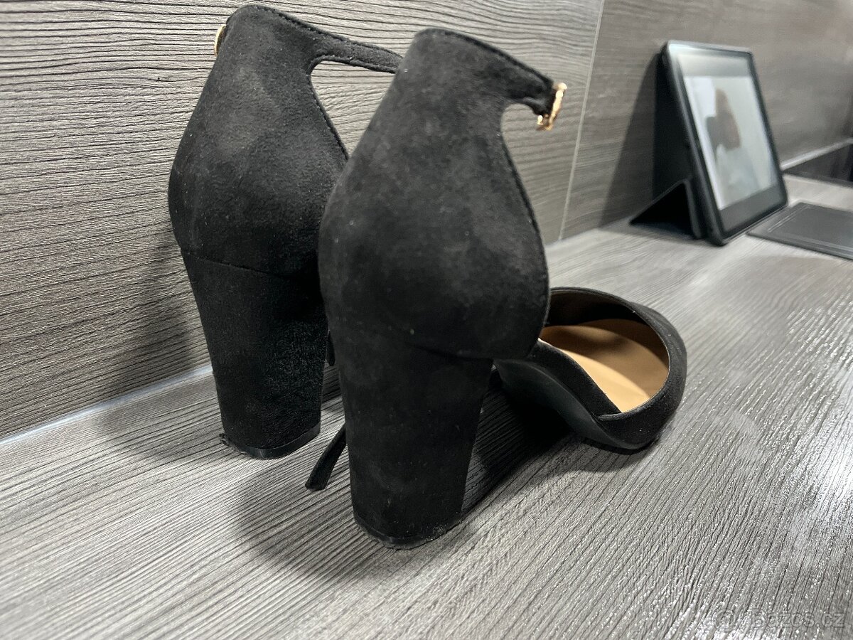 Nové ABOUT YOU Lodičky 'Eva' vel 37 - 4