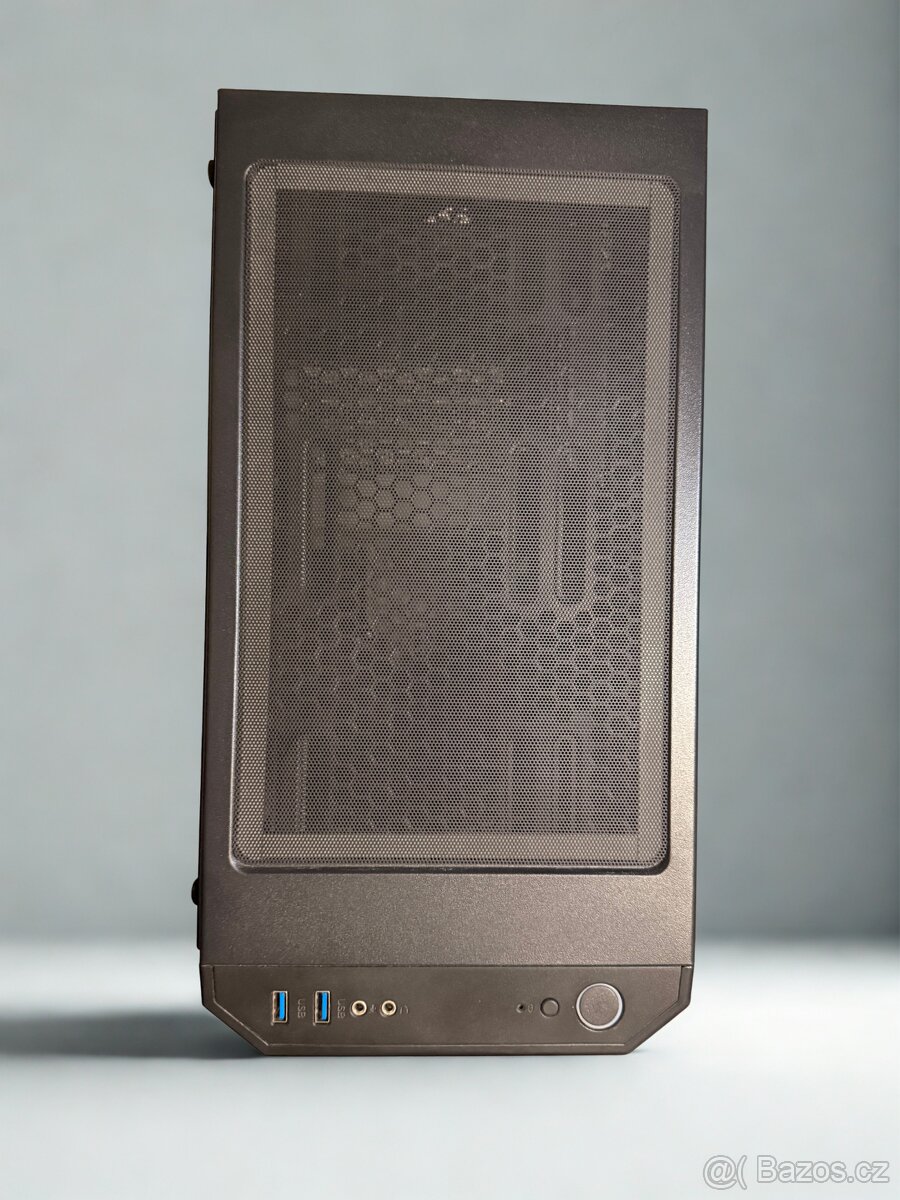 Herní počítač - 4