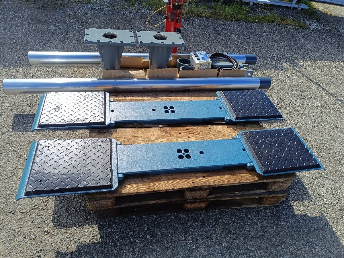 Dvousloupový podlahový zvedák - 4