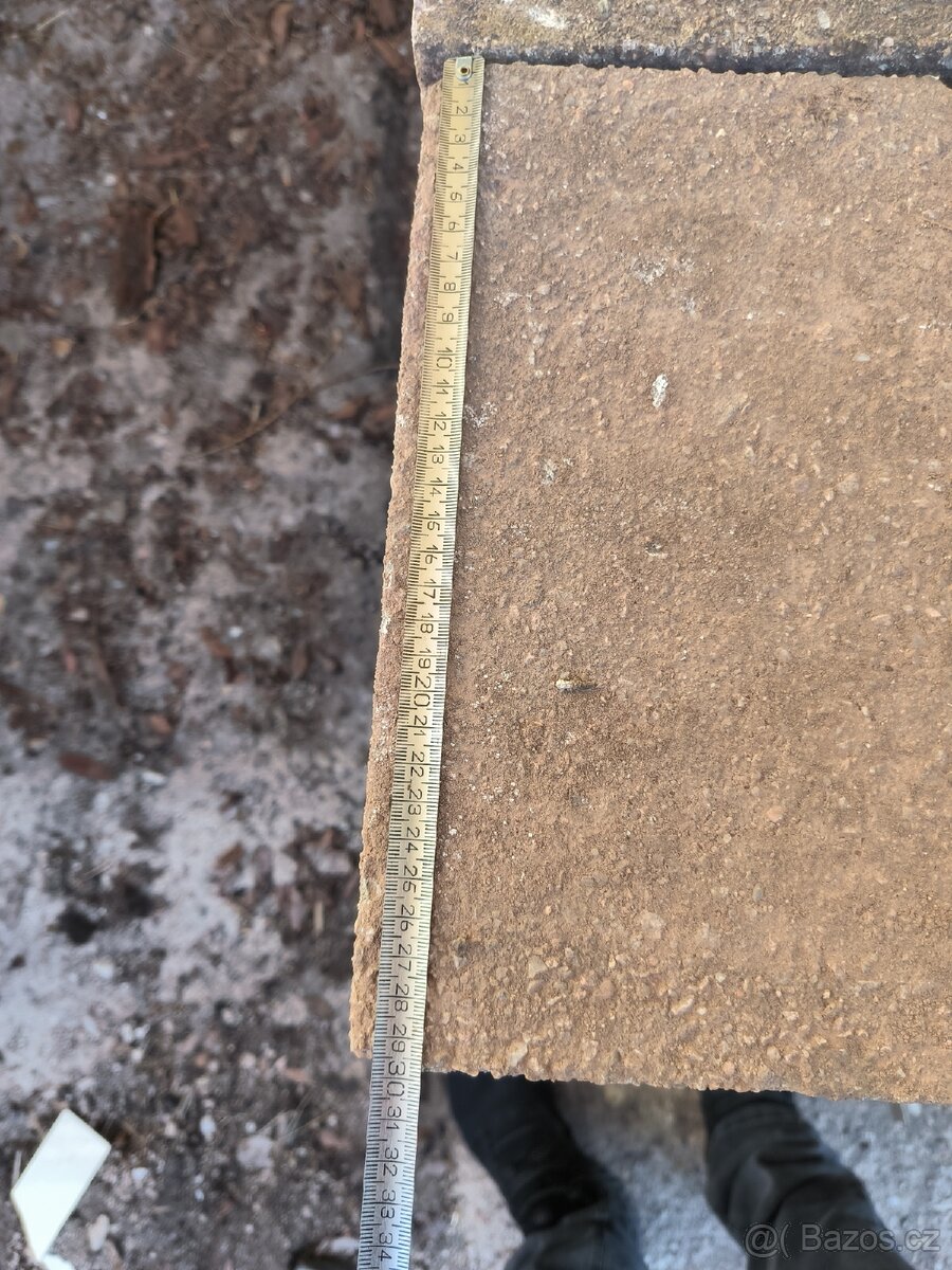 Prodám betonové dlaždice 30x30 - 4