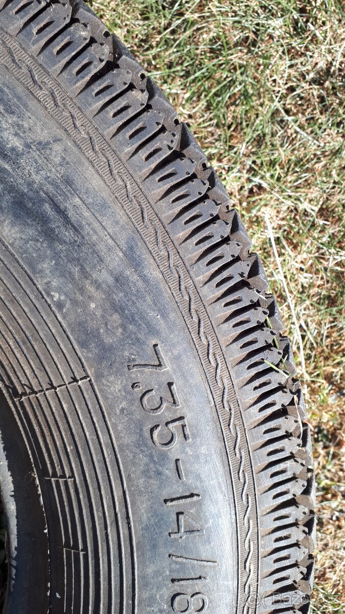 Dve pneumatiky Volha 24 original SSSR - 4