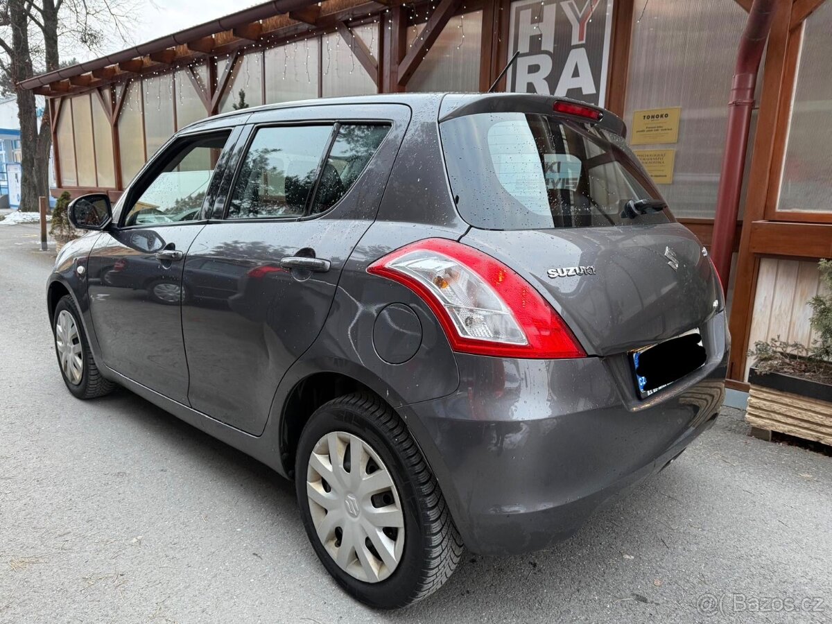 Suzuki Swift 1,3i 4x4 - 4