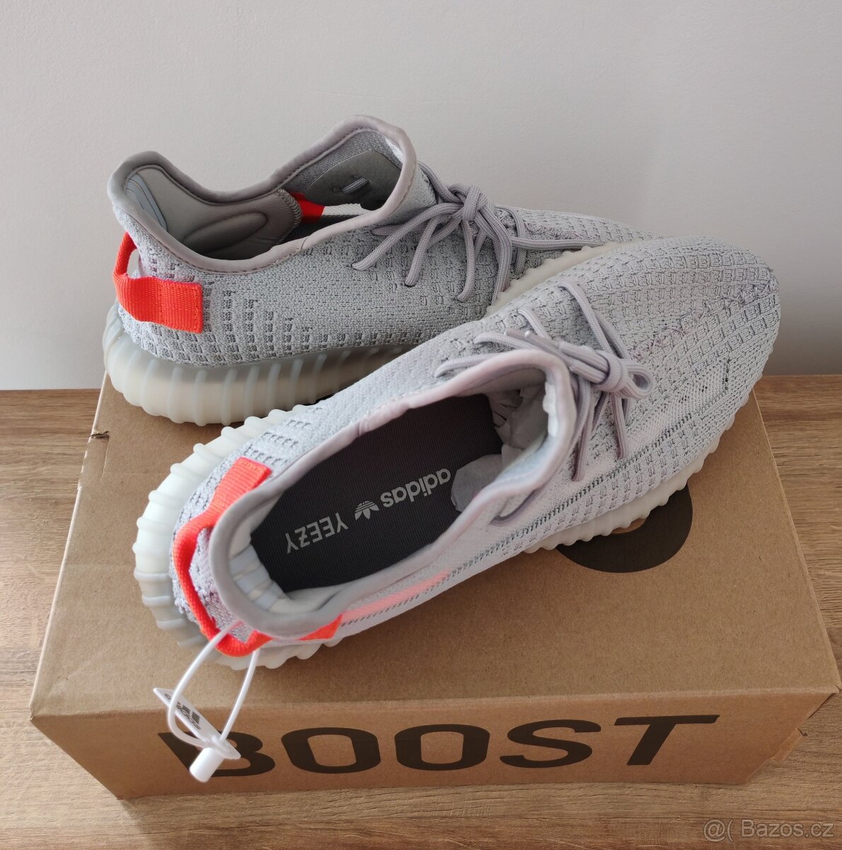 Adidas Yeezy Boost 350 V2 Tail Light - 4