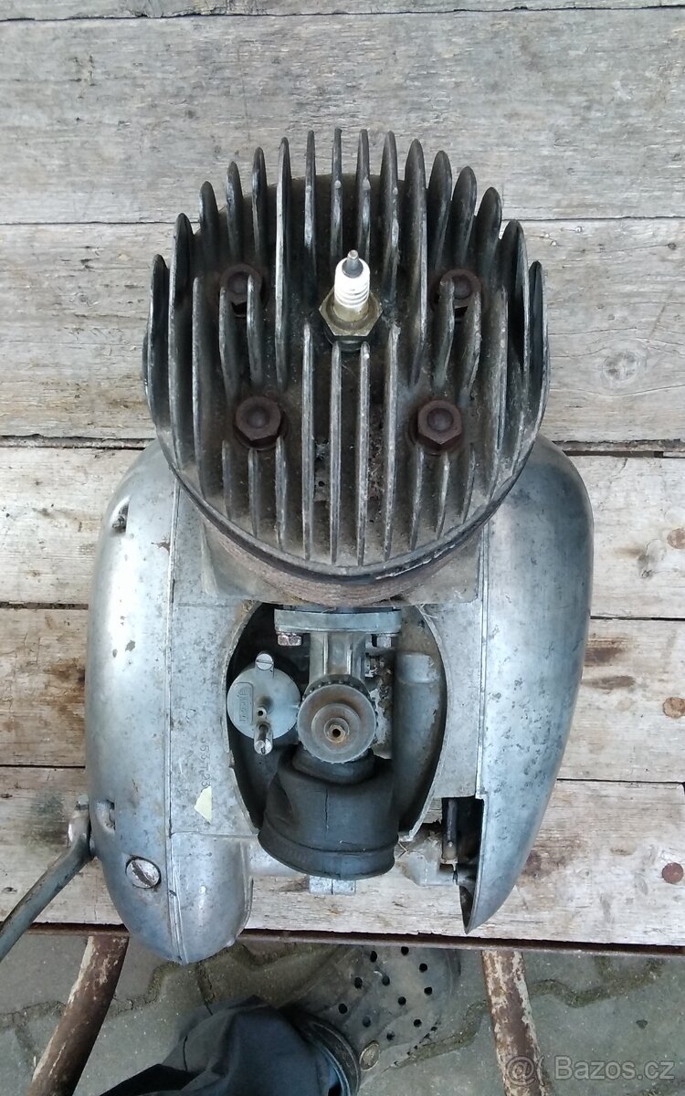 Motor Jawa 250,353. - 4