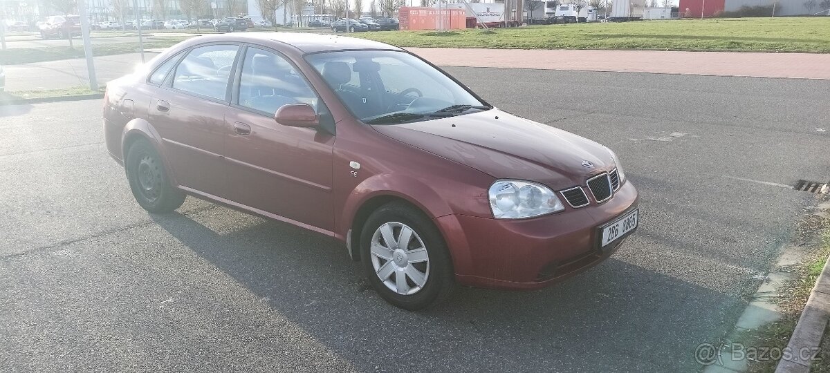 Daewoo Nubira SE - 4