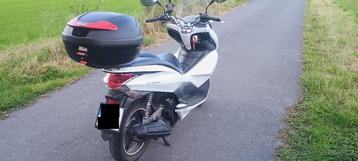 Honda PCX - 4