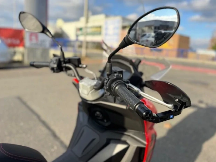 Aprilia SR GT 125 + Touring KIT - 4