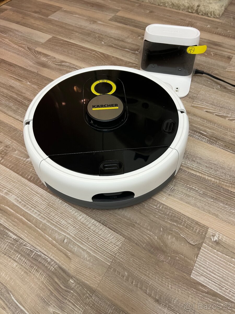 Roboticky mop Kärcher RCF 3 , myčka - 4