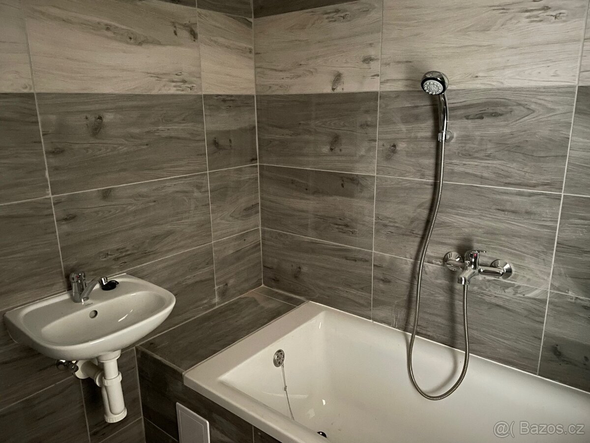 Pronájem bytu 2+kk v Trutnově - 4