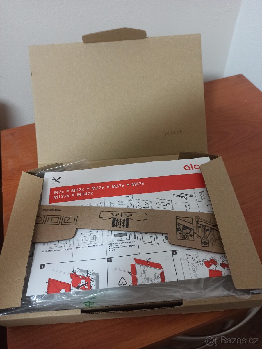 Splachovací tlačítko pro WC AlcaPlast chrom-mat. - 4