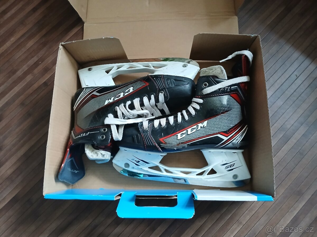 Brusle CCM jetspeed FT1 senior - 4