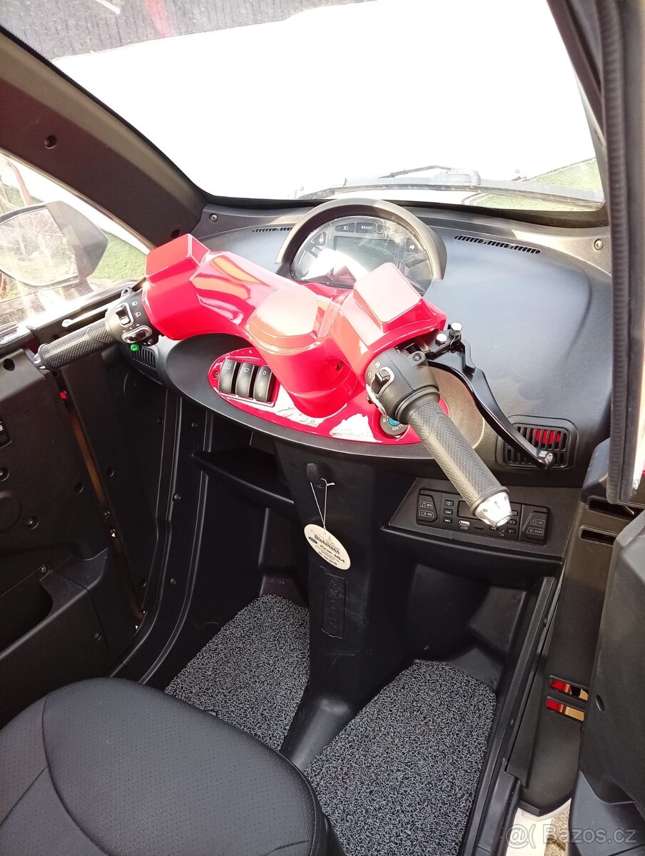 Elektro téměř nová tříkolka - 4