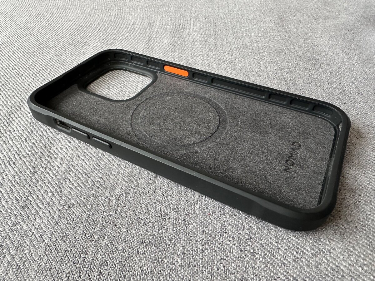 NOMAD iPhone 14 Pro MAX outdoor - 4