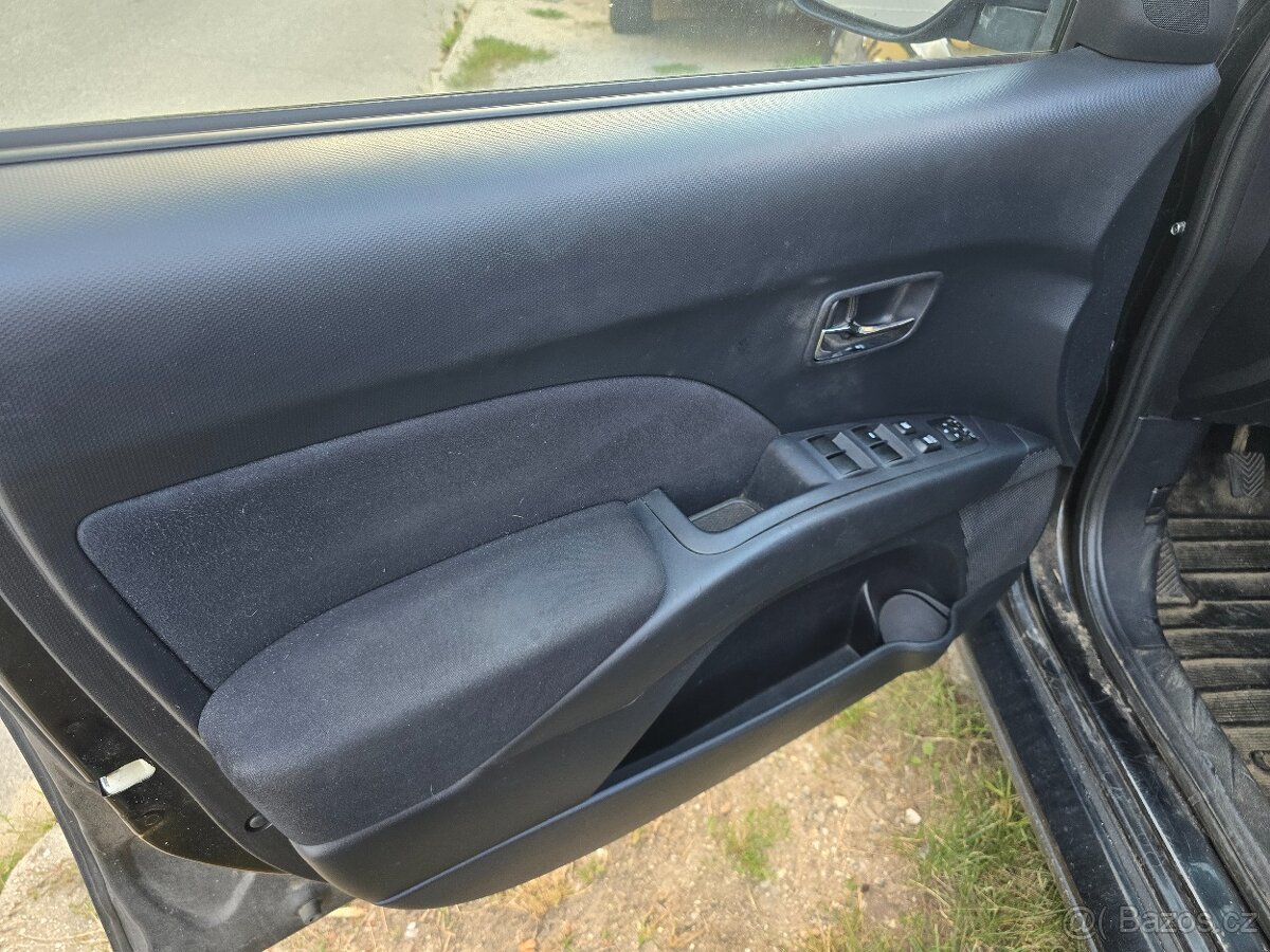 Peugeot 4007 - 4