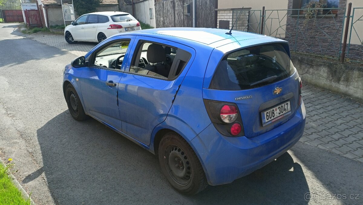 Chevrolet Aveo ll - 4