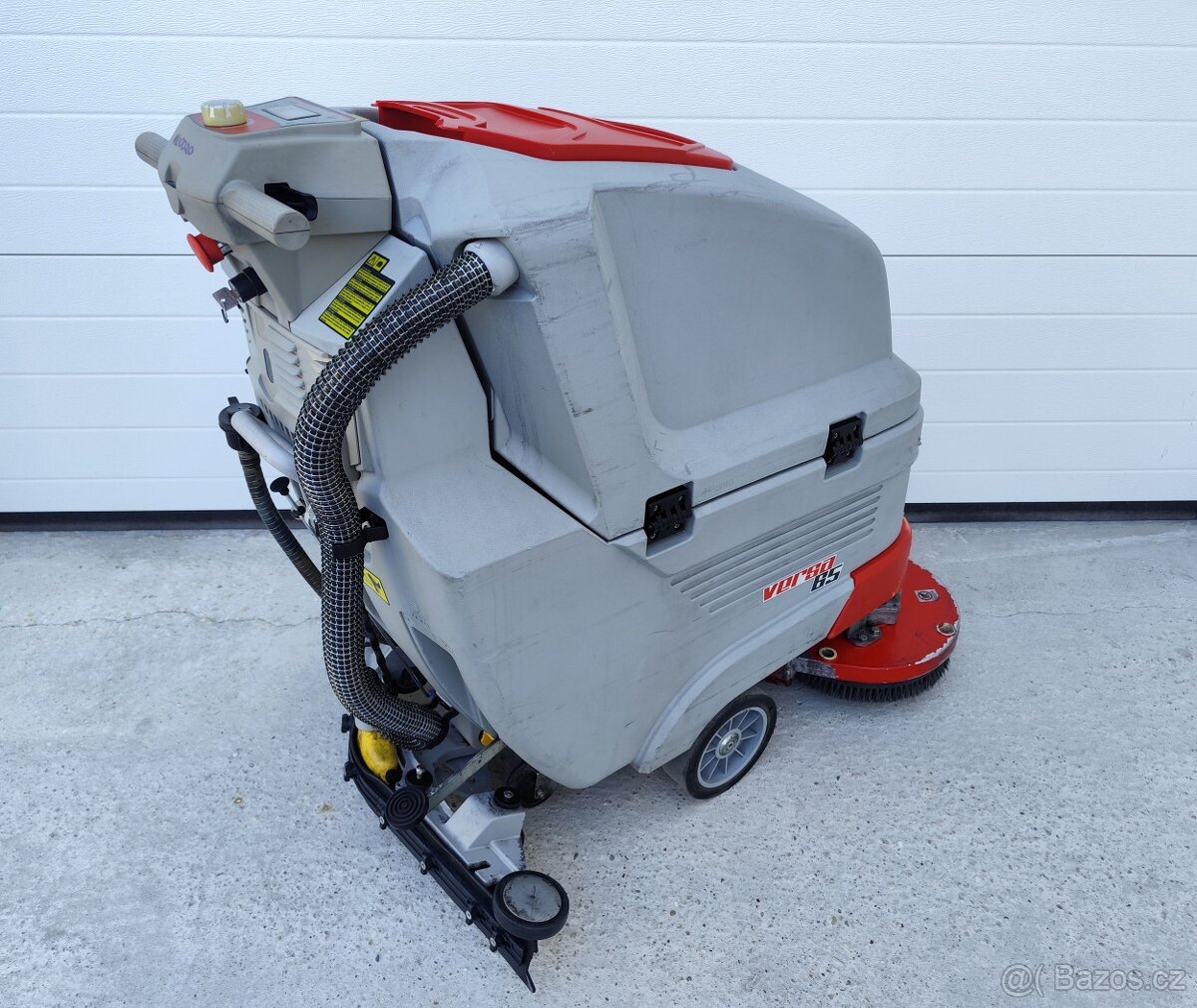 Mycí stroj COMAC Versa 65 BT - 4