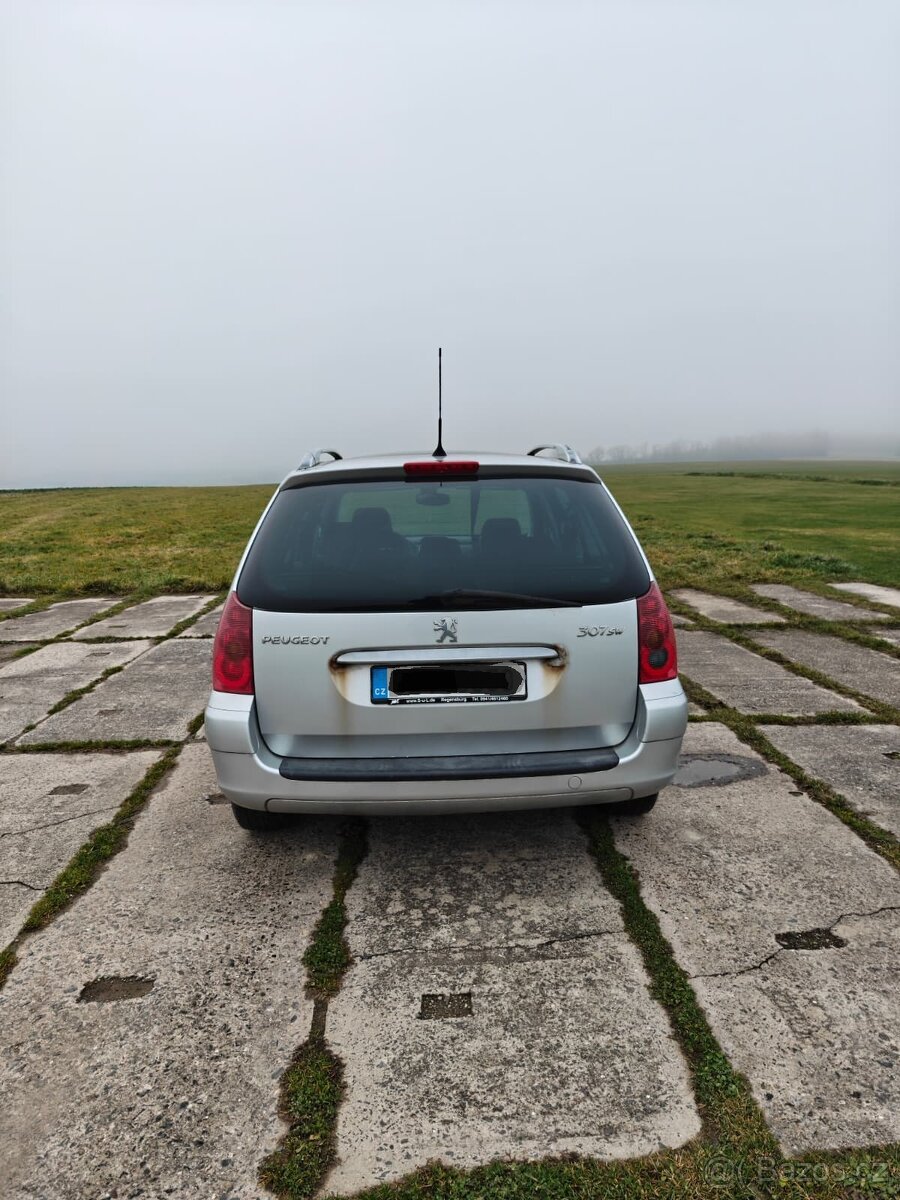 Peugeot 307 SW 1.6 HDi 80 kW - 4