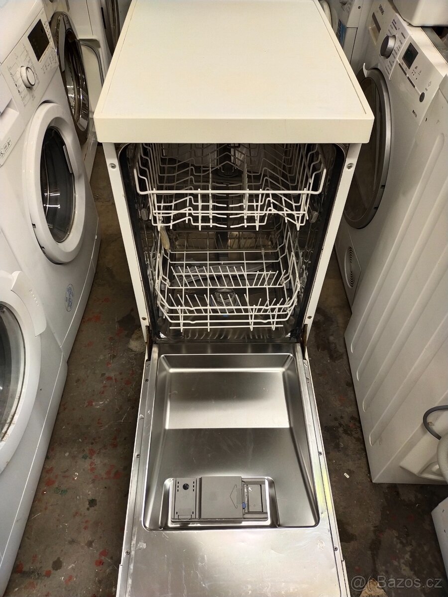 Prodám plně funkční kvalitní myčku zn. Bosch-45cm--DOVEZU-- - 4