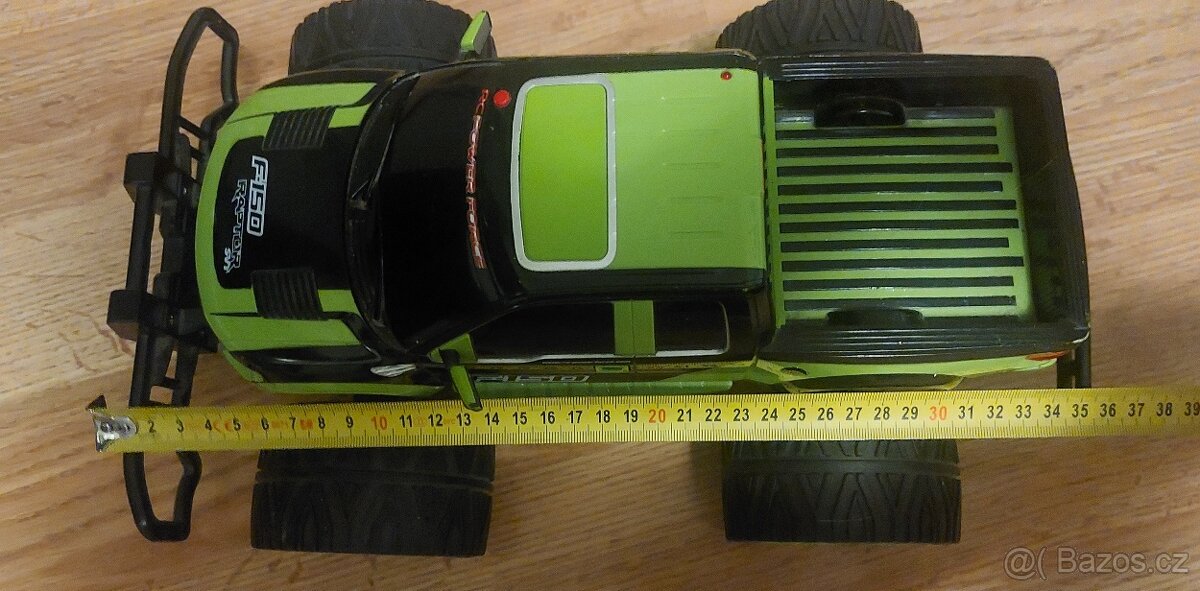 Auto na dálkové ovládání - 4