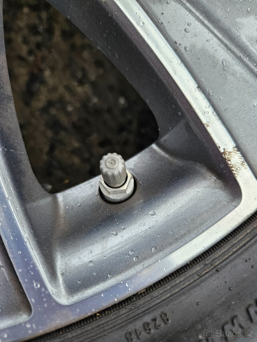 Komplet kola na Mercedes S 245/55 R18 - 4