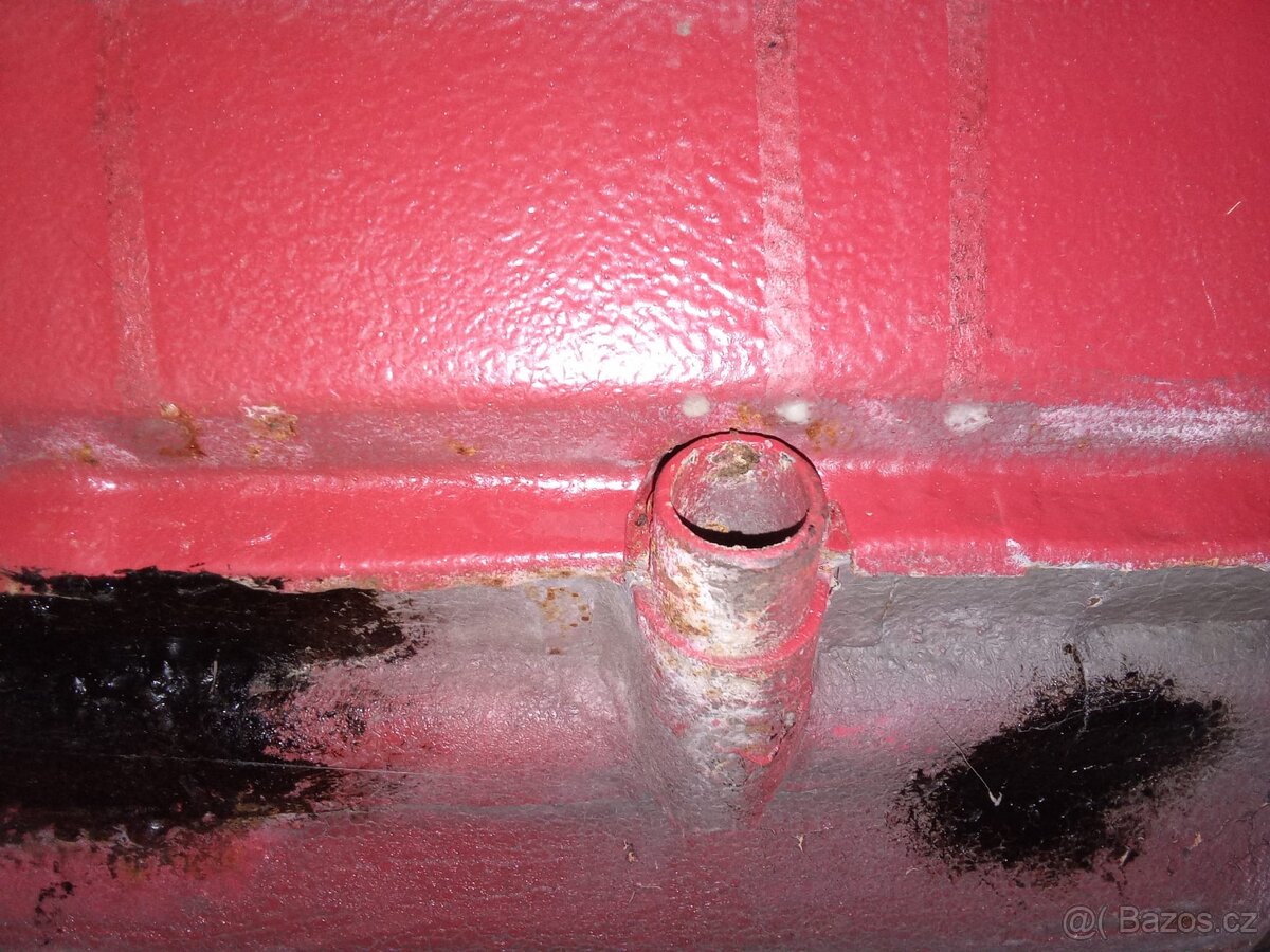 Skoda 120Gls karoserie - 4