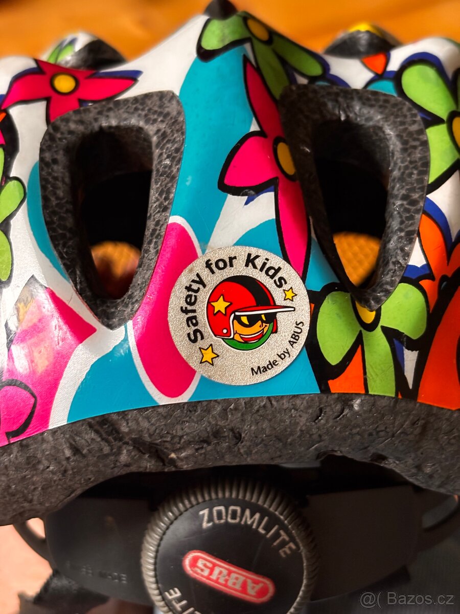 Dětská cyklistická helma na kolo přilba Abus - 4