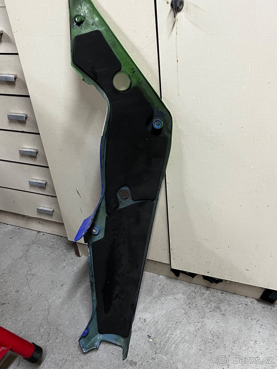 Kawasaki ZXR 750 J - 4