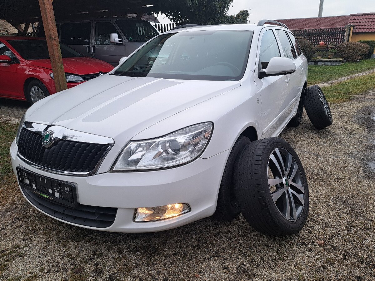 Škoda Octavia 1.2tsi 77kw STYLE - 4