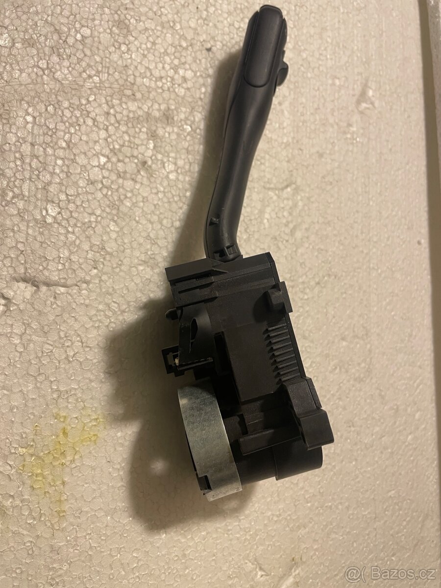 PŘEPÍNAČ SVĚTEL LUCAS LEVÝ - 8L0953513G - 4