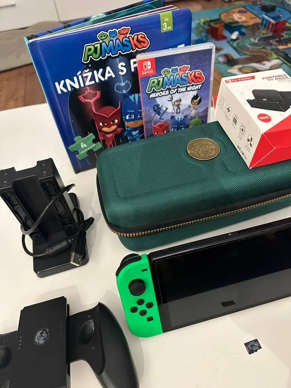 Nintendo switch OLED + bohaté příslušenství - 4