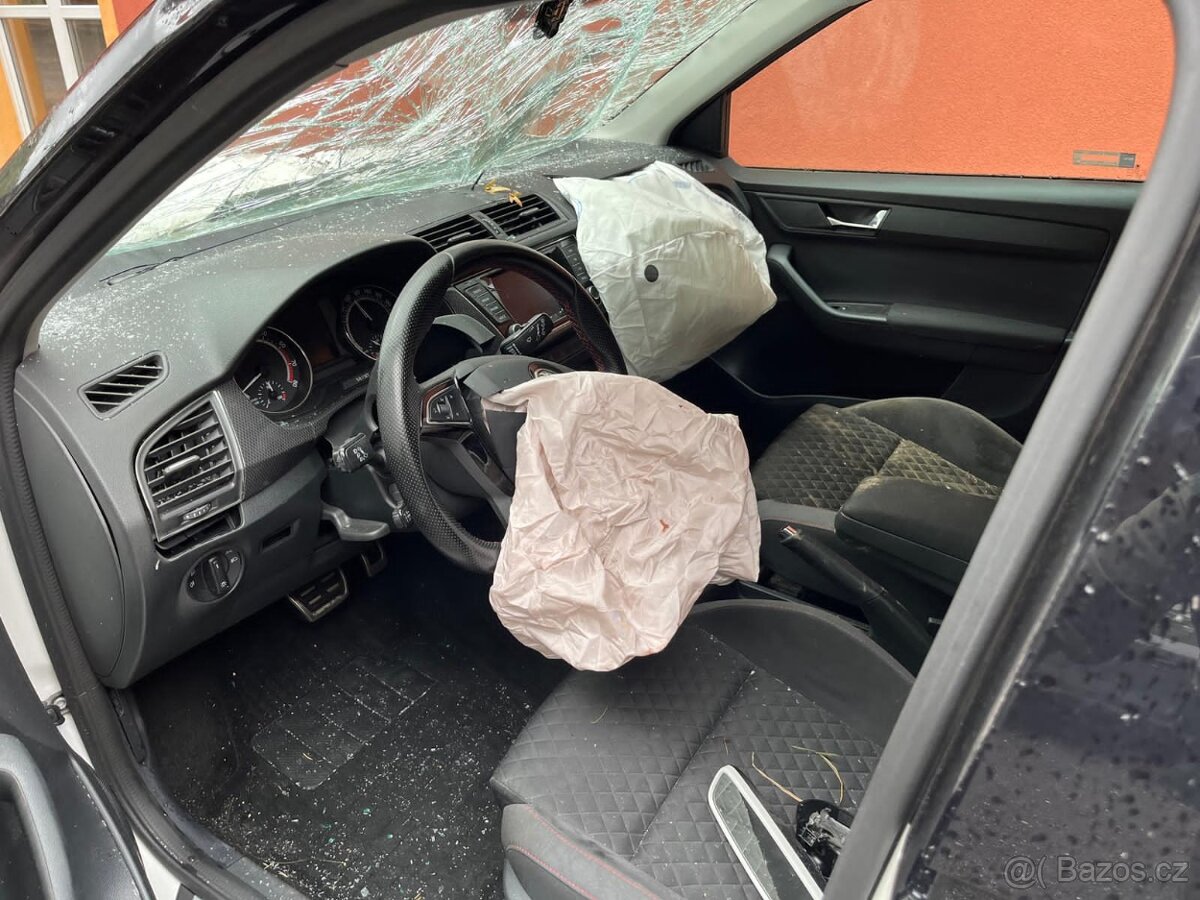 Fabia 1.4 TSI Edition R5 - 4