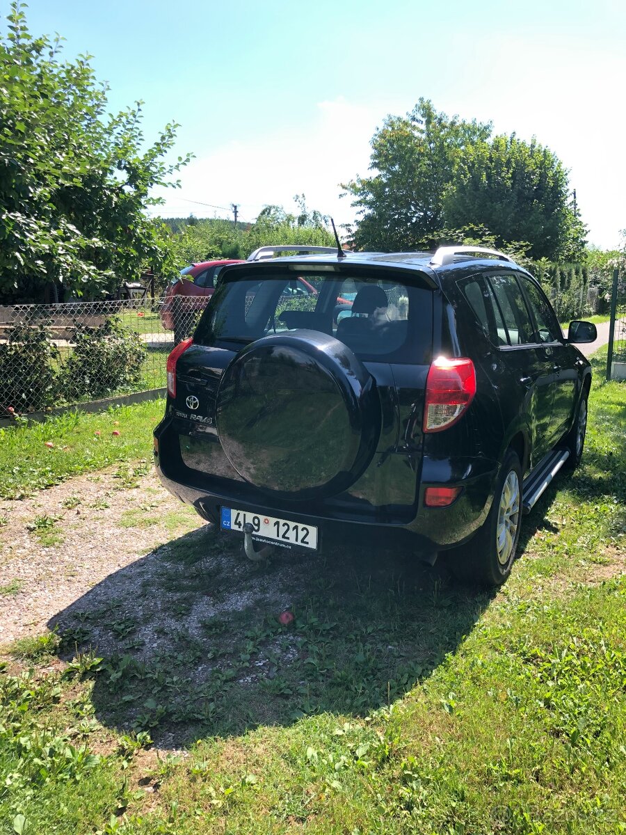 Toyota RAV4 2.2D 4WD - 4
