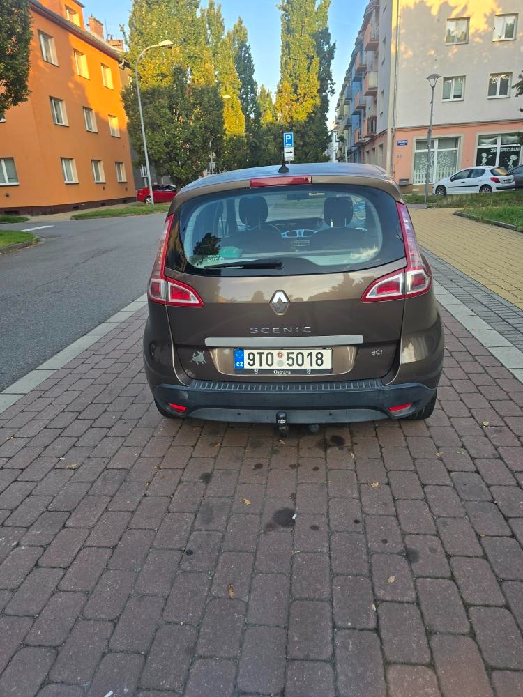 Renaut Scénic III 1,9 dCi 96kW - 4