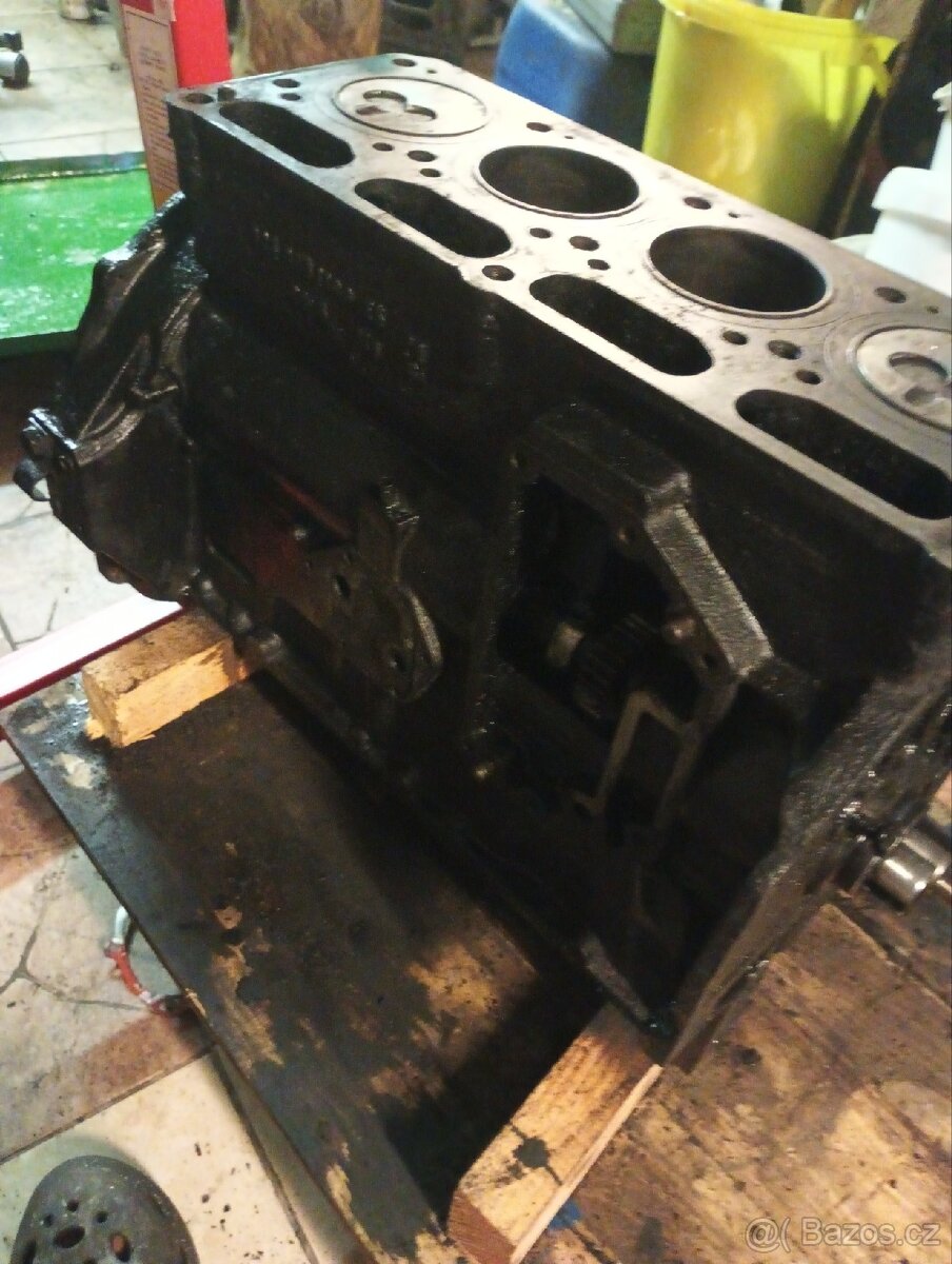 Blok motoru M25 602 148 850 - 4