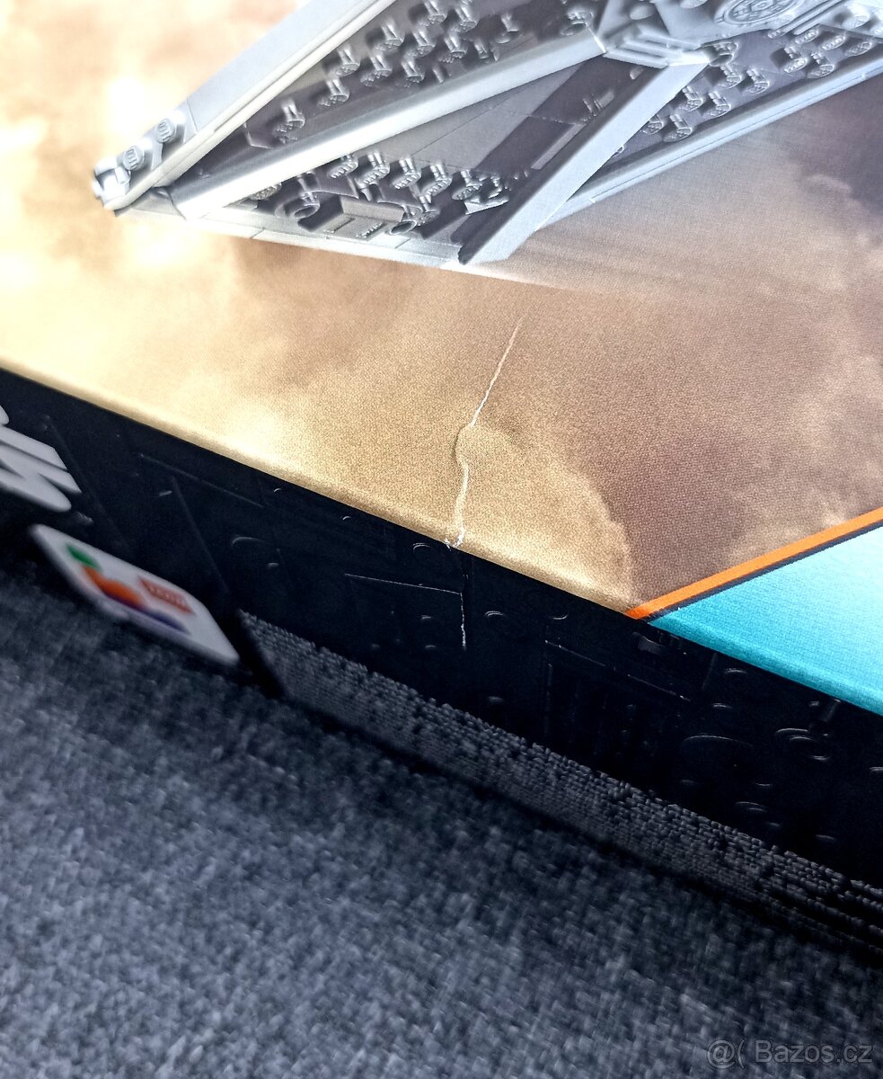 LEGO Star Wars 75393 - TIE vs X-Wing - 4