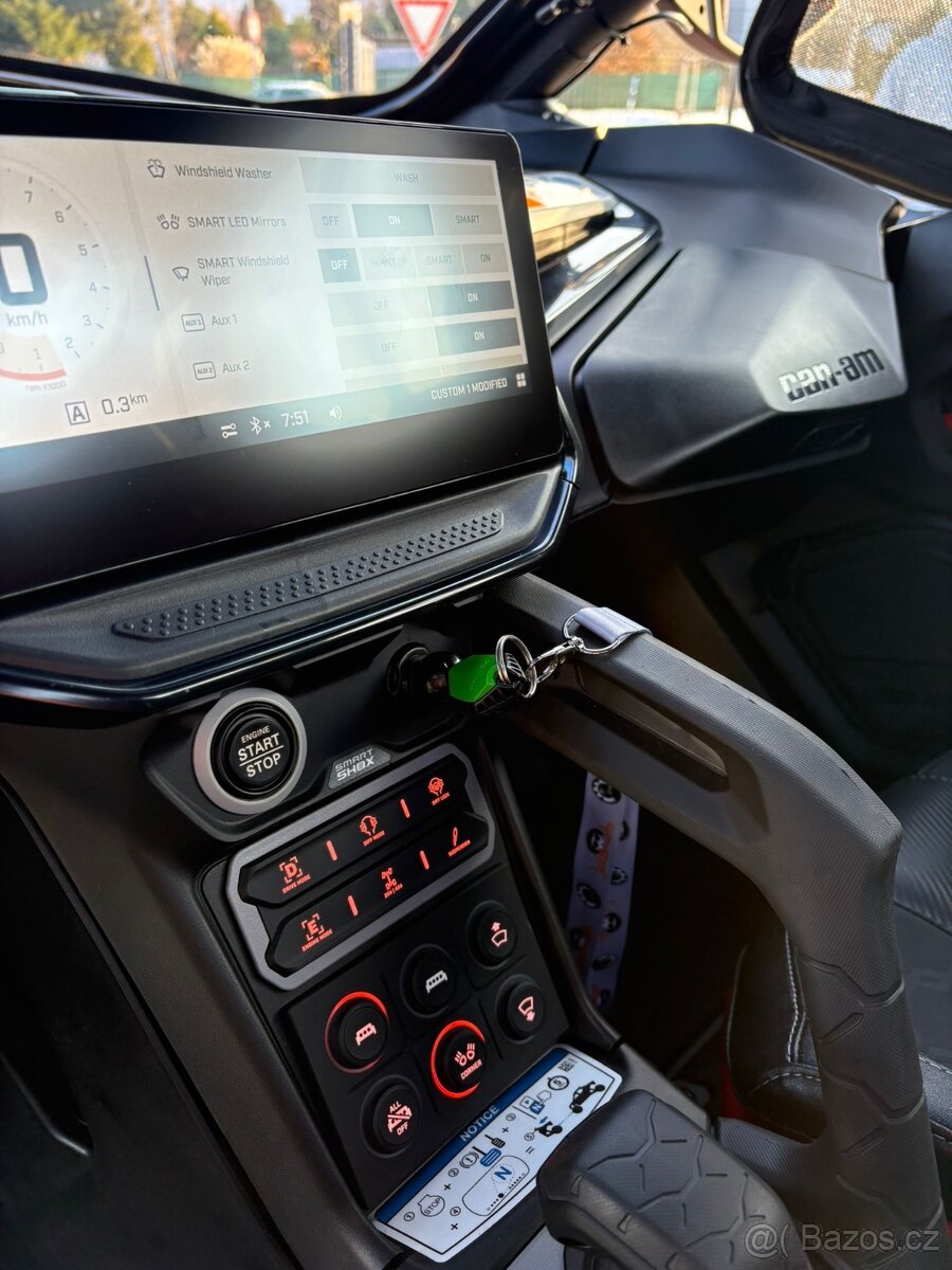 Can Am Maverick R XRS Smartshox model 2026 - Skladem - 4