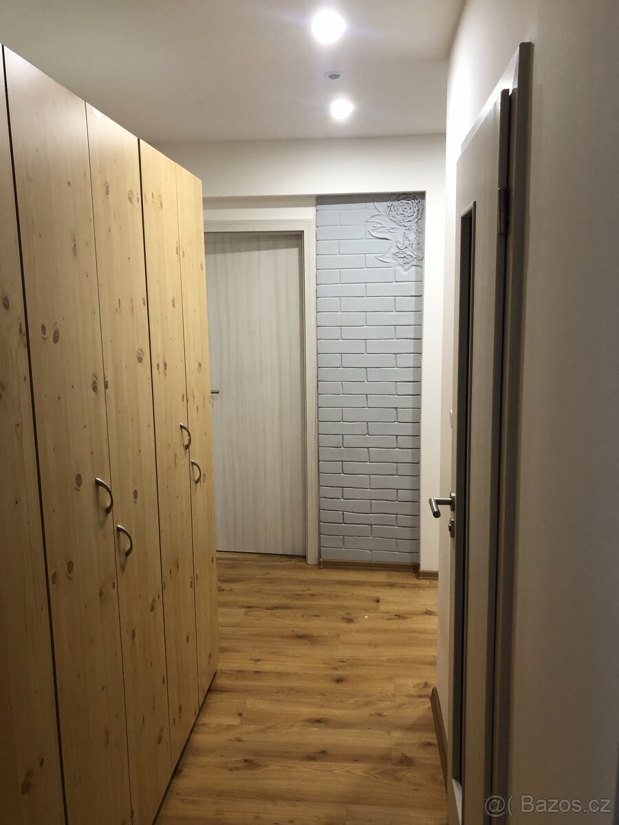 Pronájem bytu 3+1 Vlašim - centrum - 4